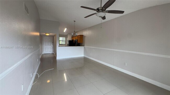 Building Photo - 9998 Nob Hill Pl