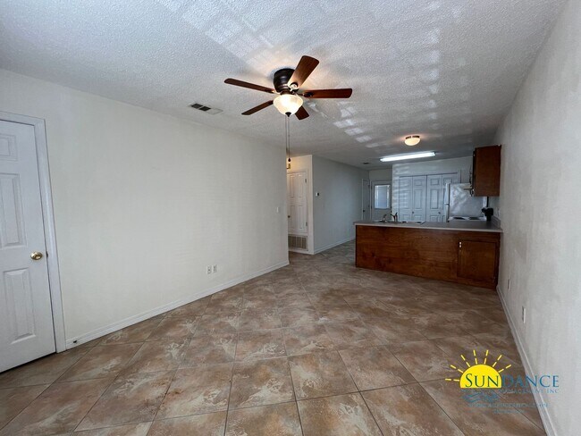 Foto del edificio - Great 2 Bedroom Unit in Crestview!