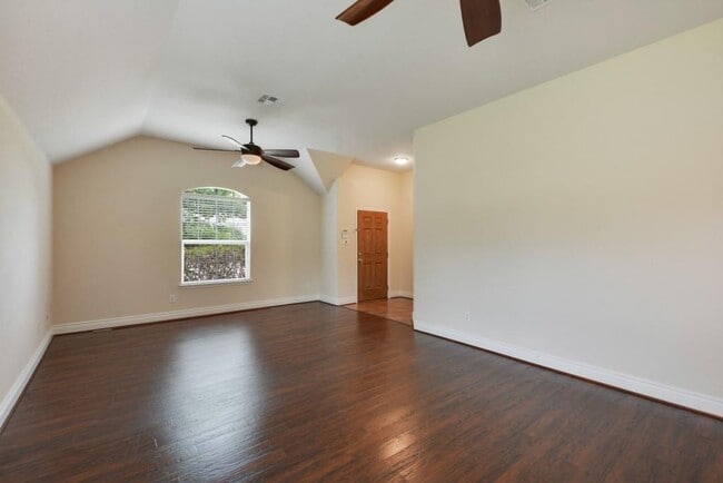 Building Photo - 291 Cold Spring