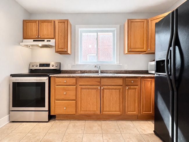 Building Photo - 5321 Morrison St