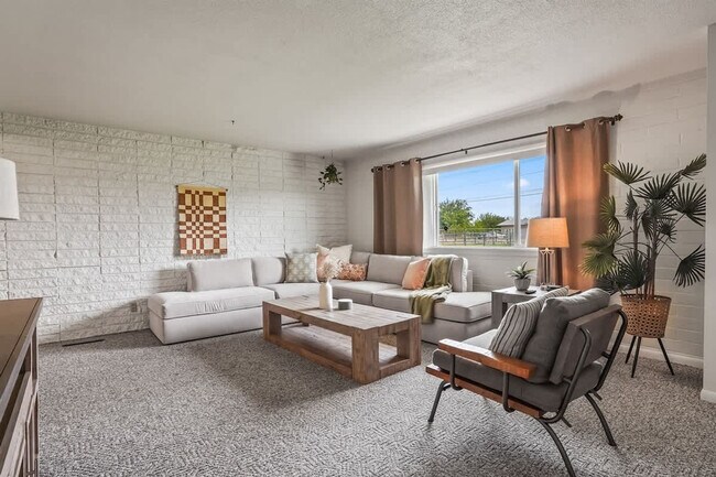 Building Photo - 2519 N Middleton Rd