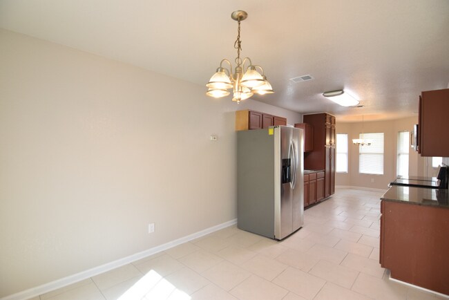 Foto del edificio - 4507 Hank Dr