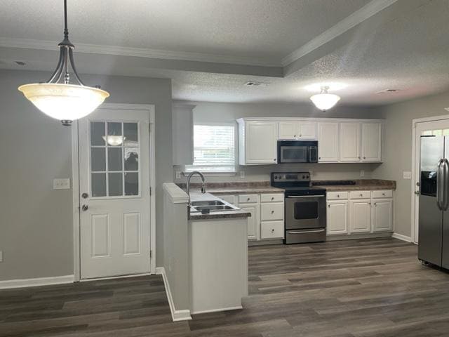 Building Photo - 303 Spring Creek Dr