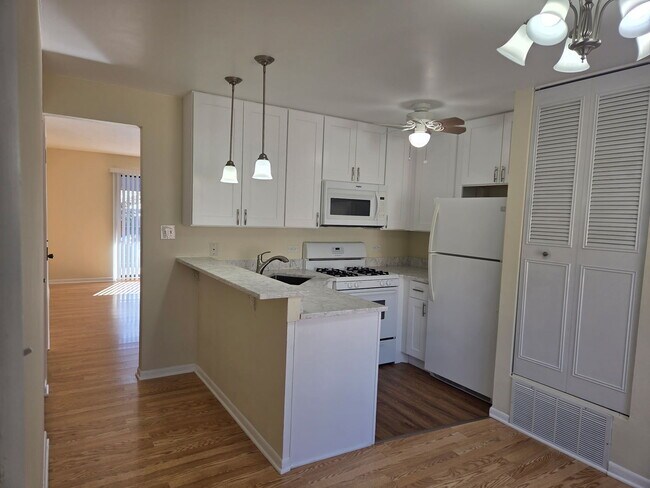 Foto del edificio - 626 S Cass Ave