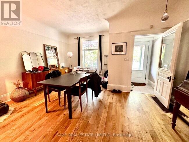 Building Photo - 94 Wolfrey Ave