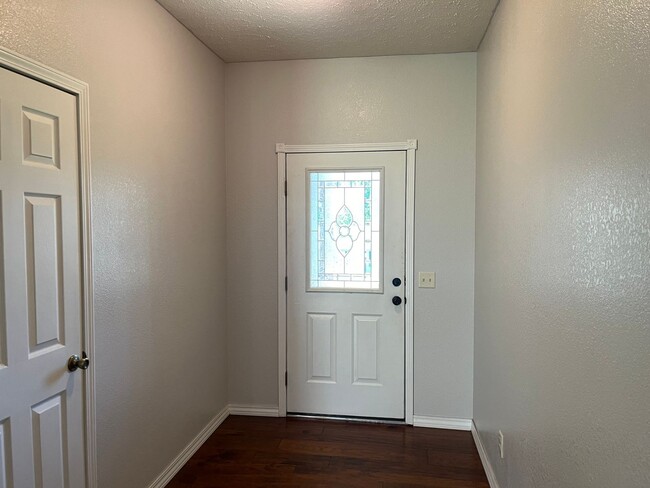 Building Photo - Step inside!  You will love what you see. COMING SOON