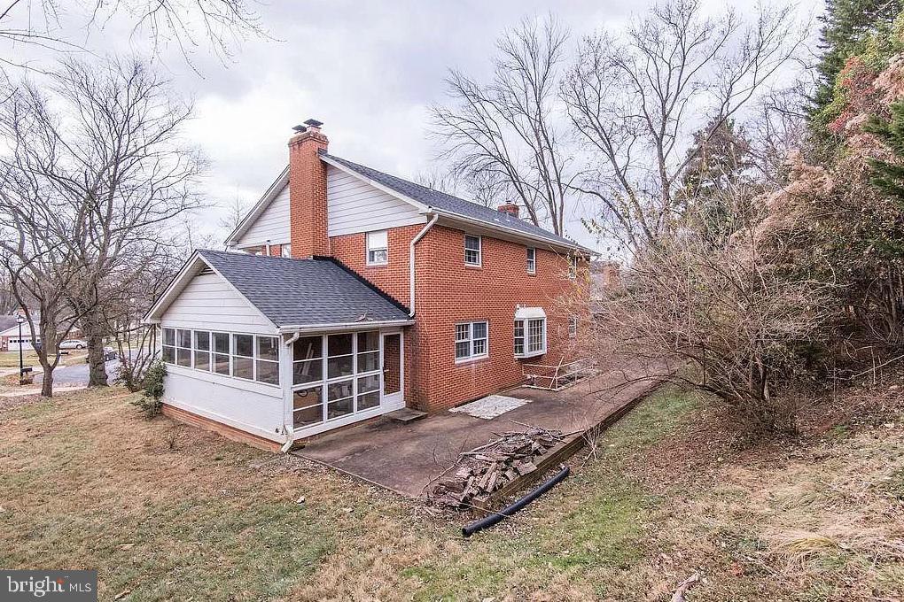 Primary Photo - 1320 Banquo Ct