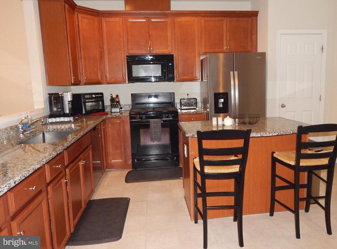 105 Admiral Ln, Warrington, PA 18976 Townhome Rentals in Warrington