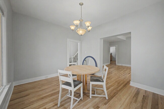 Foto del edificio - 1218 E 23rd Ave