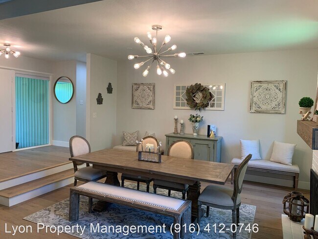 Foto del edificio - 3 br, 2 bath House - 3899 Yellowstone Lane