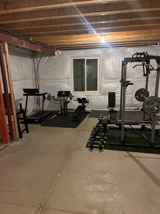 Photo - 5028 Eaglewood Ln House