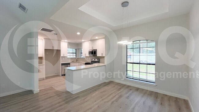 Foto del edificio - 130 Hunters Glen Drive