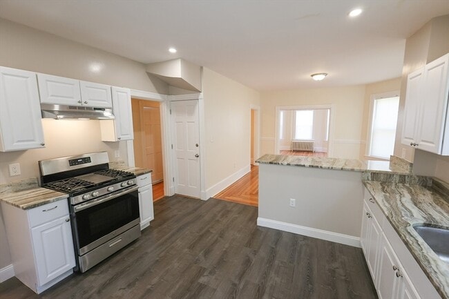 Photo - 32 Robinson St Apartment