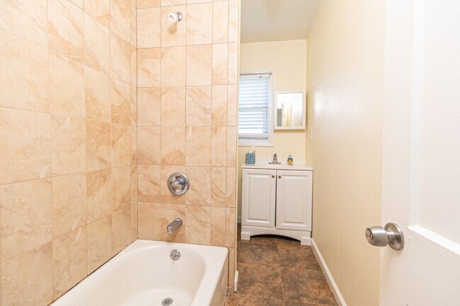 Foto del edificio - 14 Lee Pl