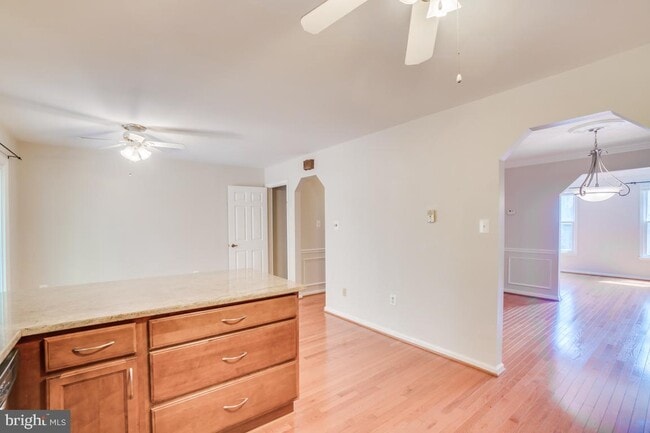 Building Photo - 2852 Yarn Ct