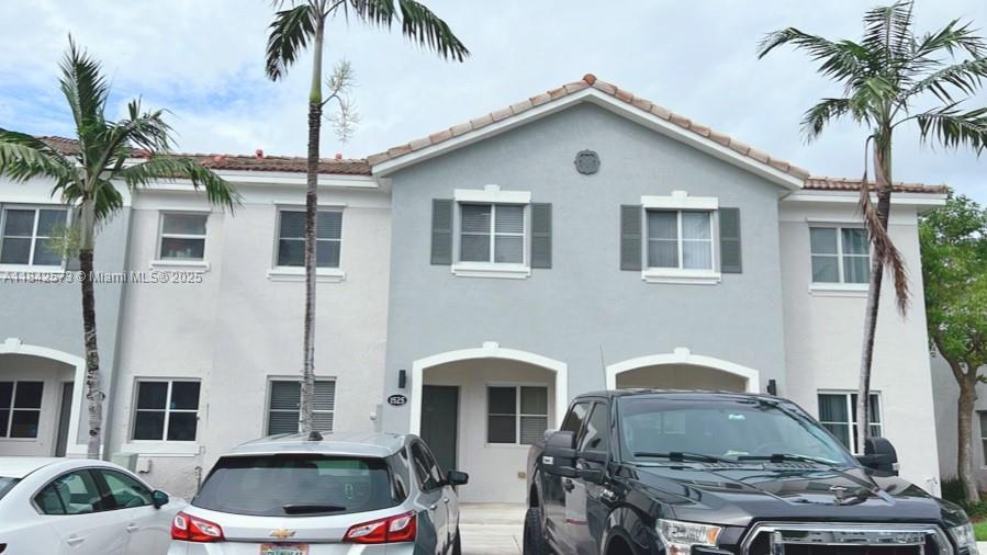 Primary Photo - 1525 SE 31st Ct