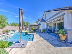 Building Photo - 20344 E Arrowhead Trail