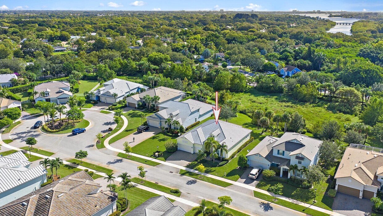 Primary Photo - 127 Shores Pointe Dr