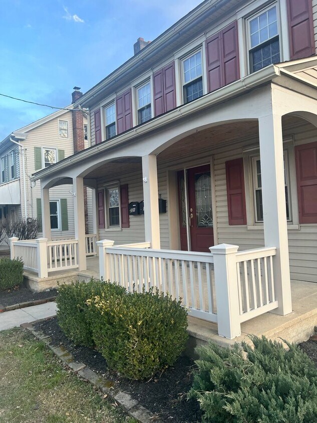 Foto principal - 3 Bedroom 3 bathroom home in Leola