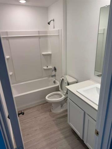 Foto del edificio - 12128 Thoroughbred Dr