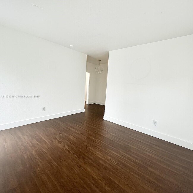 Building Photo - 601 NW 90th St