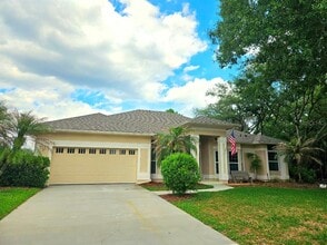 Building Photo - 1507 Carillon Park Dr