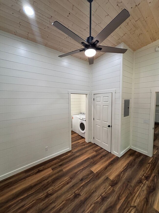 Foto del edificio - Charming New Tiny Home with Big Perks - Al...