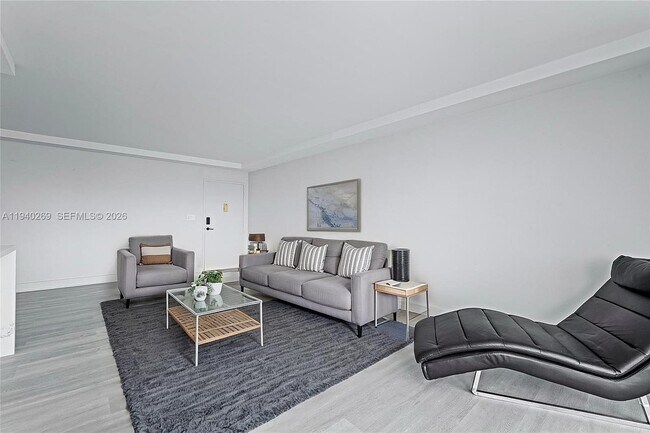 Foto del edificio - 137 Golden Isles Dr