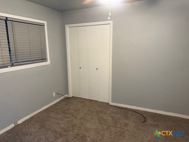 Foto principal - 3402 Rosewood Dr