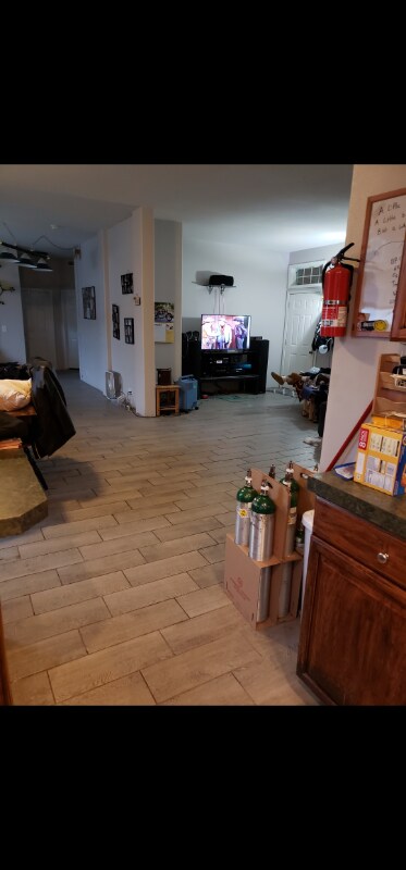 Foto del edificio - 757 Main Ave