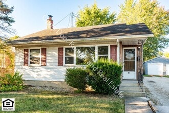 Building Photo - 811 Goshen Ave