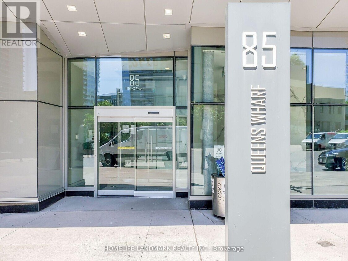 Primary Photo - 85-4285 Queens Wharf Rd