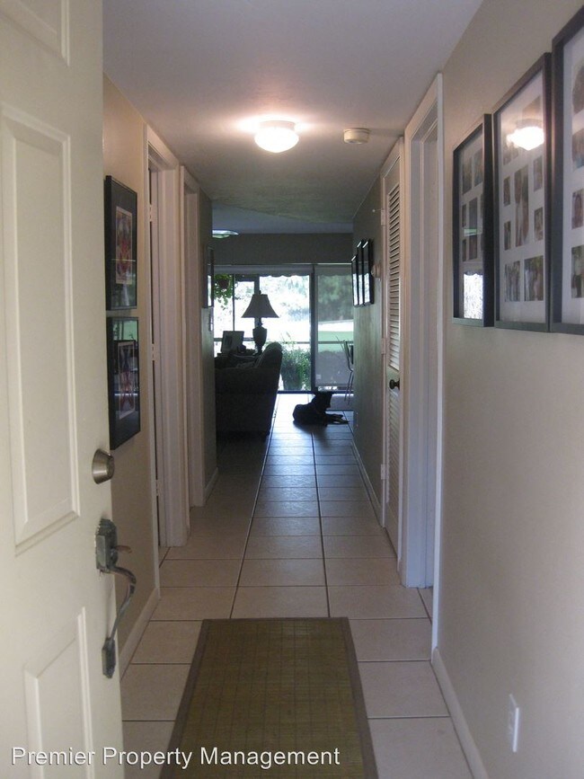 Building Photo - 169 Forest Lakes Blvd