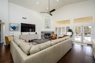 Building Photo - 9375 E Sutherland Way