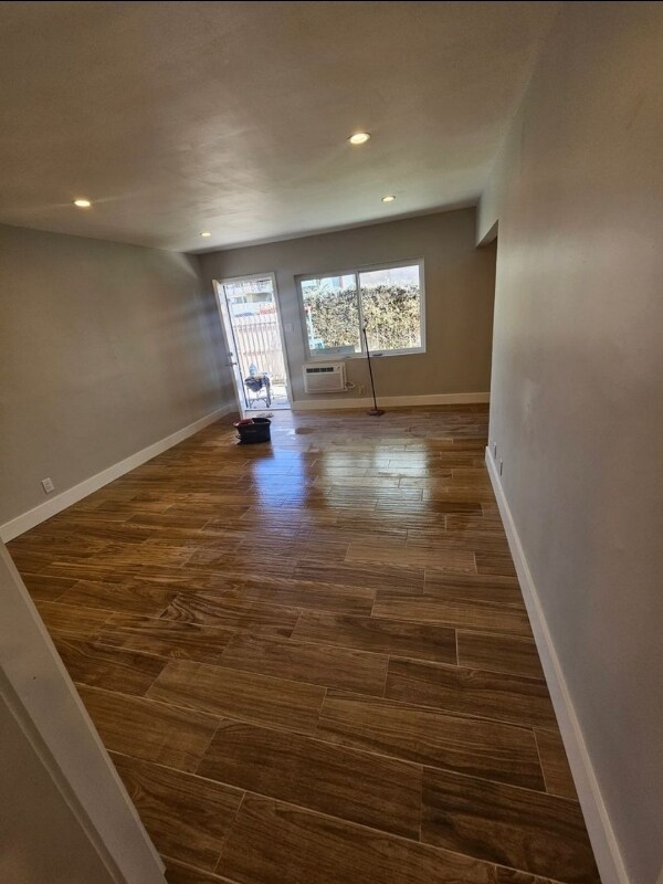 Foto del edificio - 1136 W 120th St