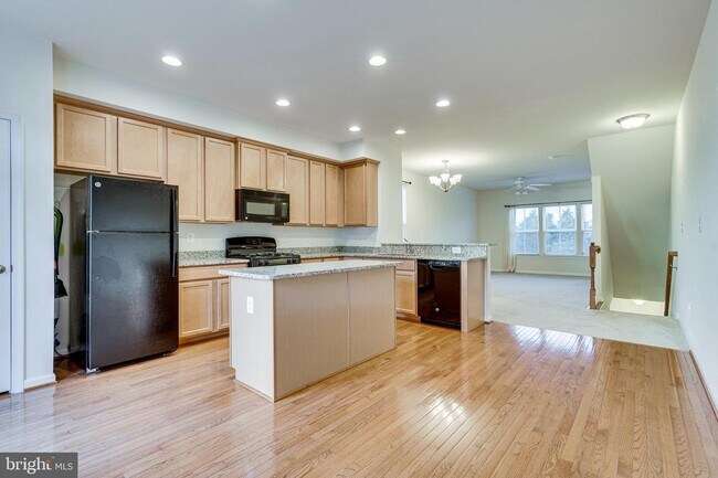 Foto del edificio - 24993 Coats Square