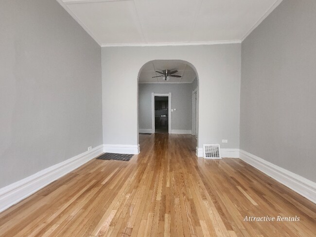 Building Photo - 7636 S Drexel Ave