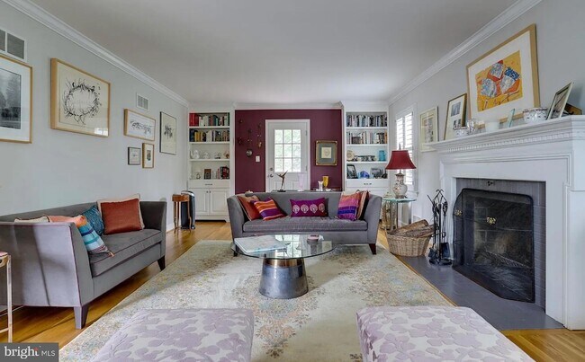 Foto del edificio - 4401 Dresden St