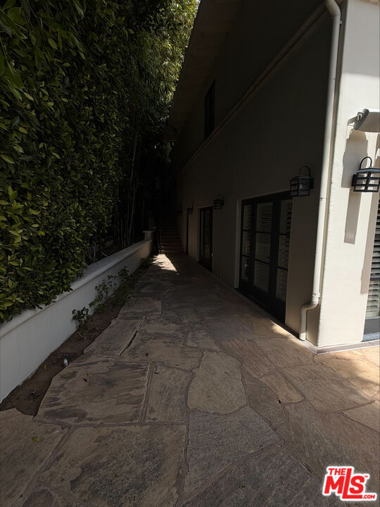 Foto del edificio - 9101 Hazen Dr