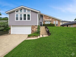Building Photo - 408 Cavender Ct