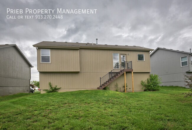 Building Photo - Gardner Single Family Home - Available Jun...