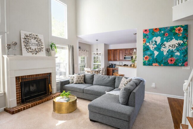 Foto del edificio - 10301 Rougemont Ln