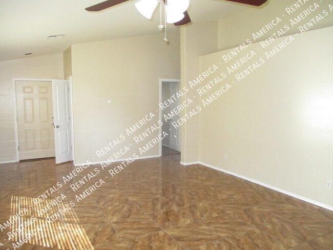 Building Photo - 1328 Natasha Dr