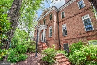 Building Photo - 2053 Mayfair McLean Ct