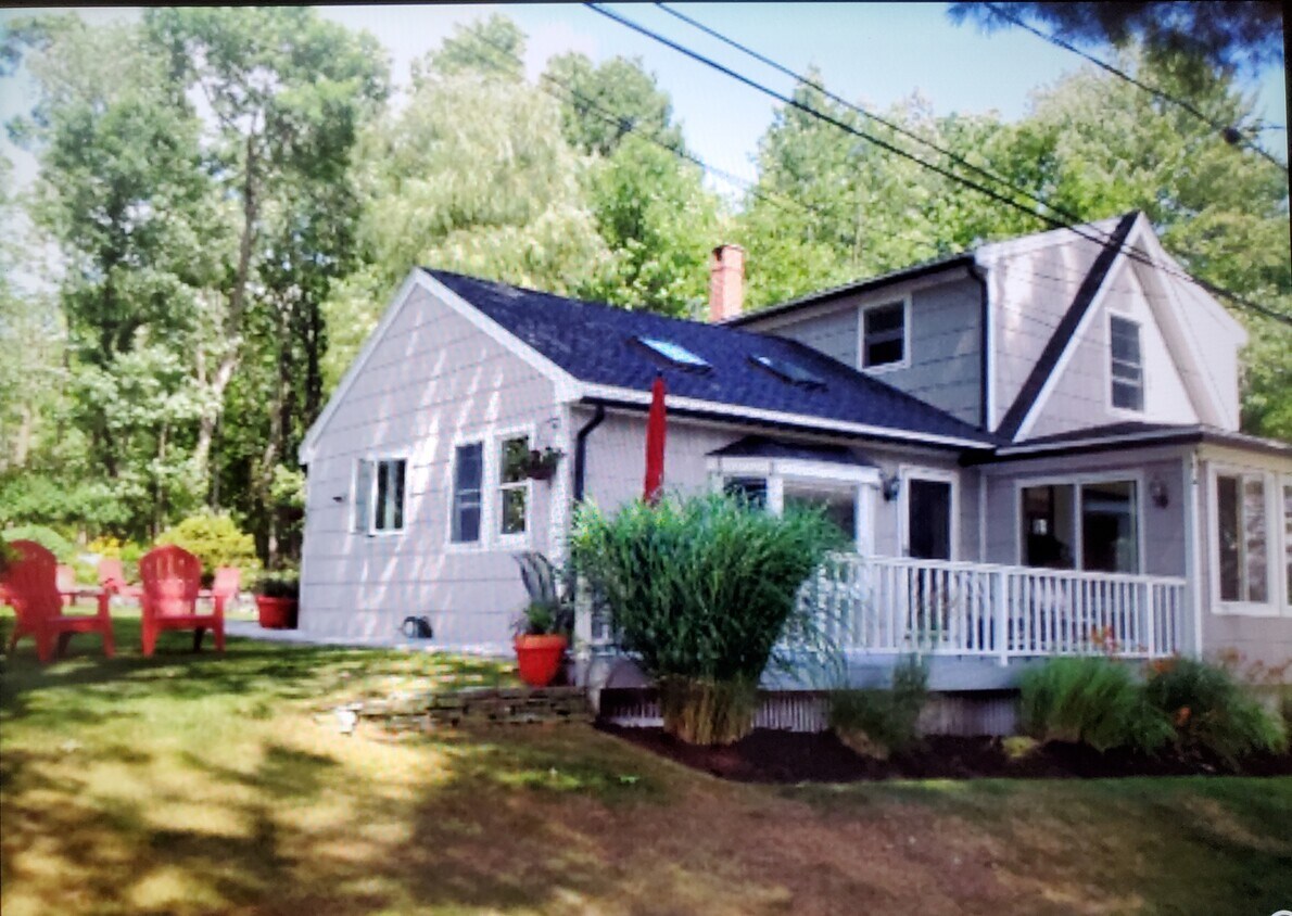 Front of home - 14 Prosperity Ln