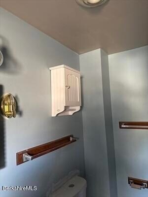 Foto del edificio - 30 Danforth Ave