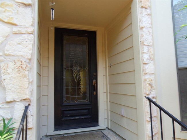 Foto del edificio - 6908 Dogwood Hollow