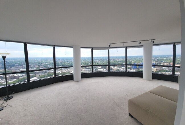 Foto del edificio - 5415 N Sheridan Rd