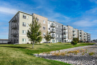 Building Photo - Stone Creek Apartments