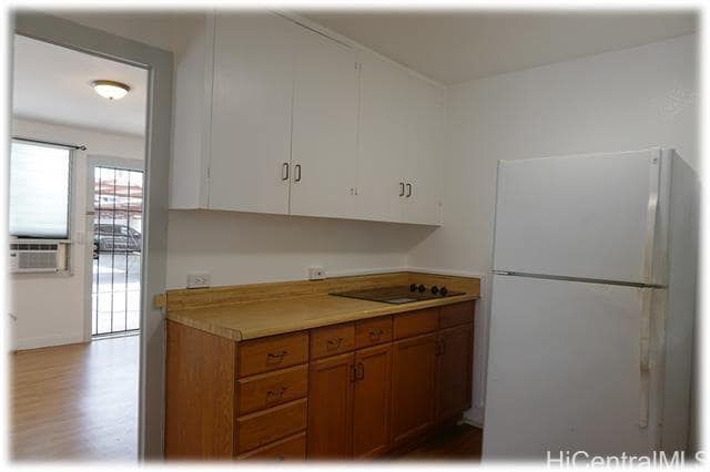 Building Photo - 2009 Waiola St